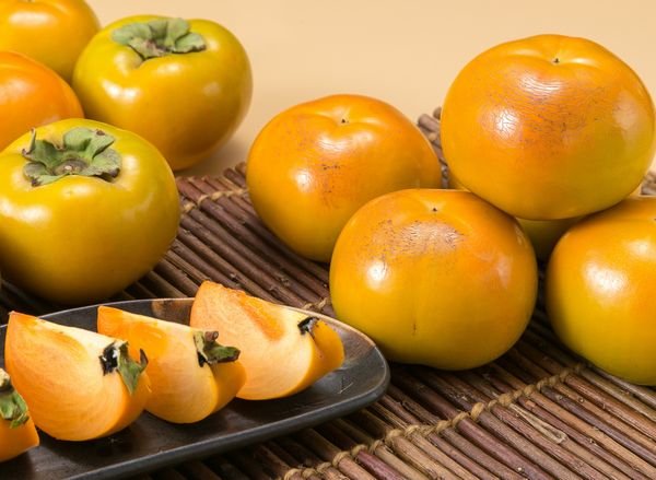 画像1: 太秋柿２ｋｇ（5〜8玉） (1)